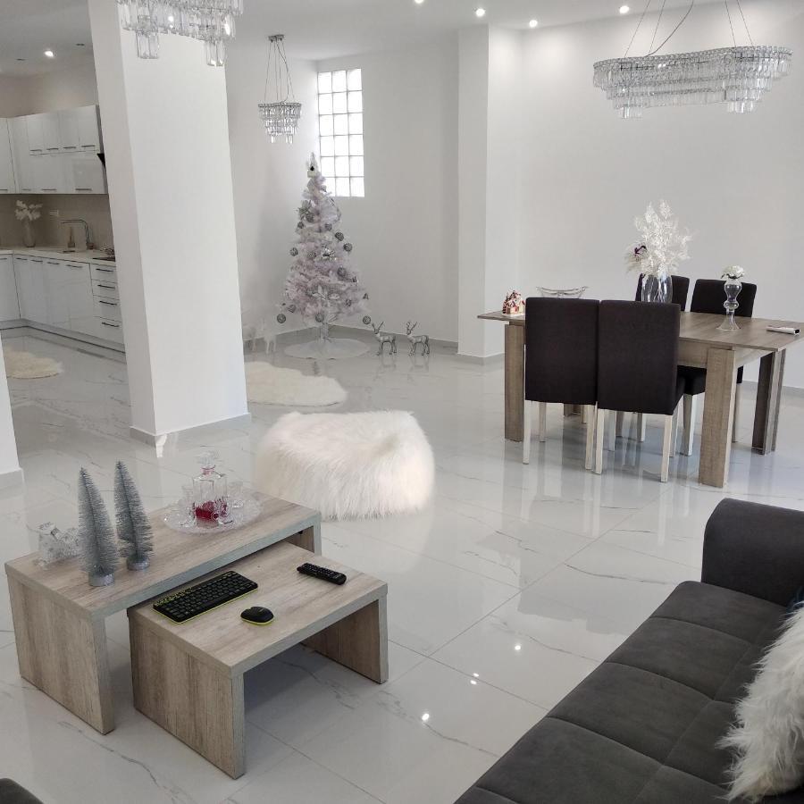 Despina'S Luxury Apt Downtown 伊拉克利翁 外观 照片