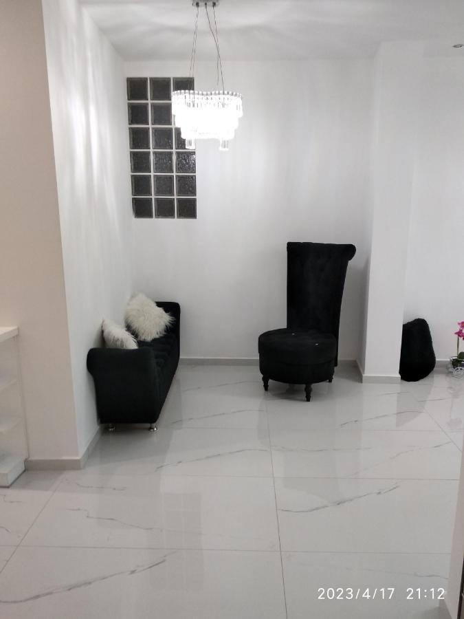Despina'S Luxury Apt Downtown 伊拉克利翁 外观 照片