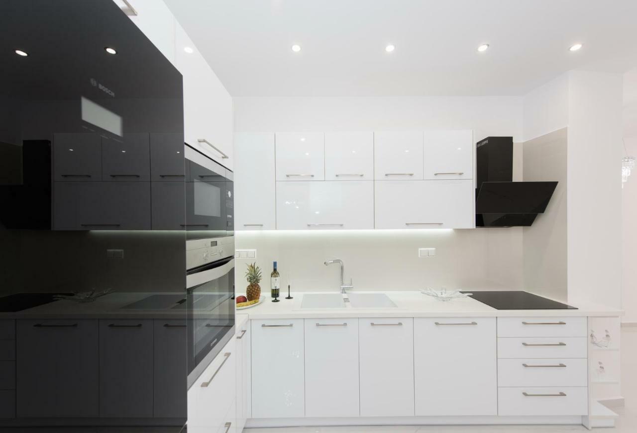 Despina'S Luxury Apt Downtown 伊拉克利翁 外观 照片